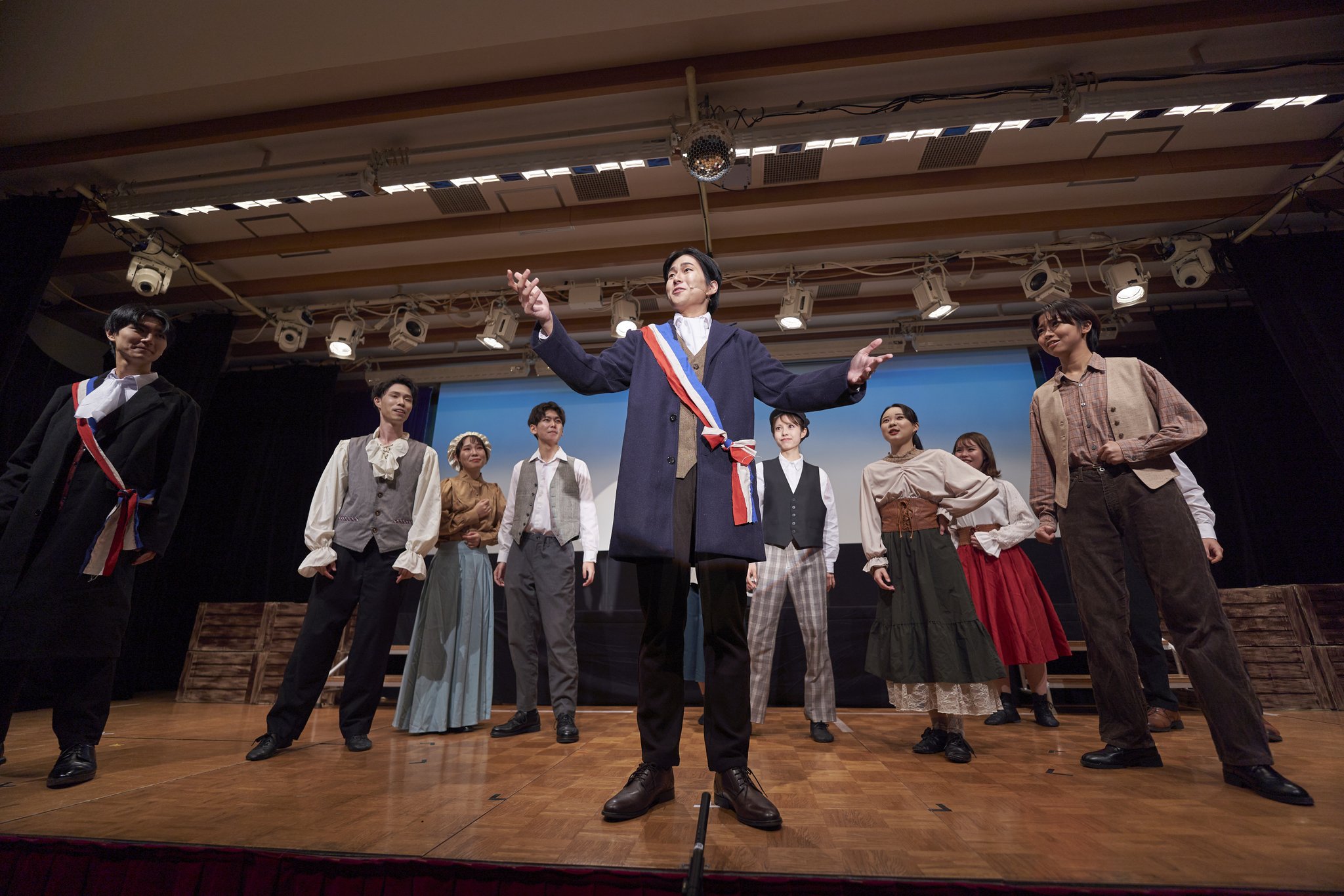 第1回公演『テルミドール』舞台写真-1